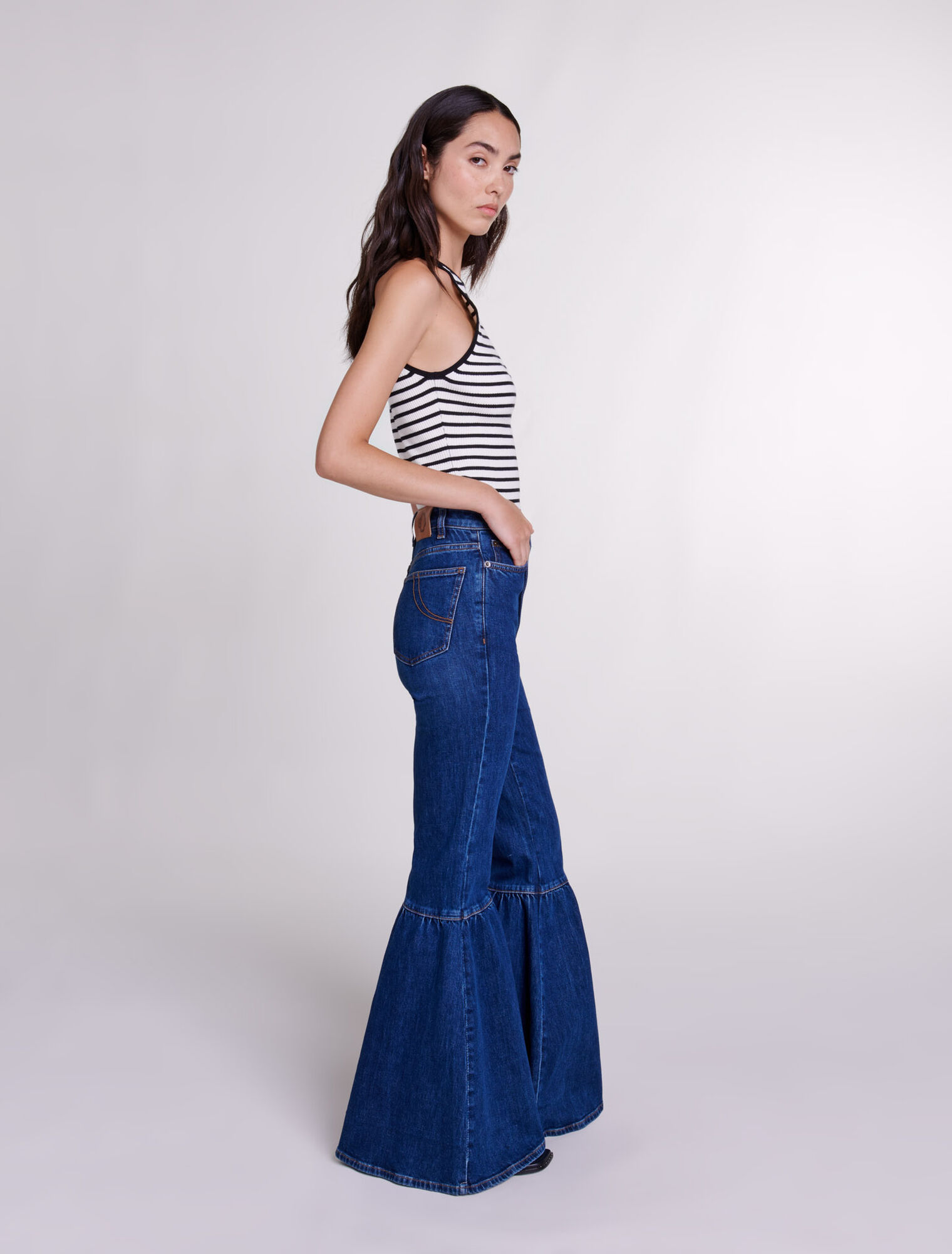 Flared jeans