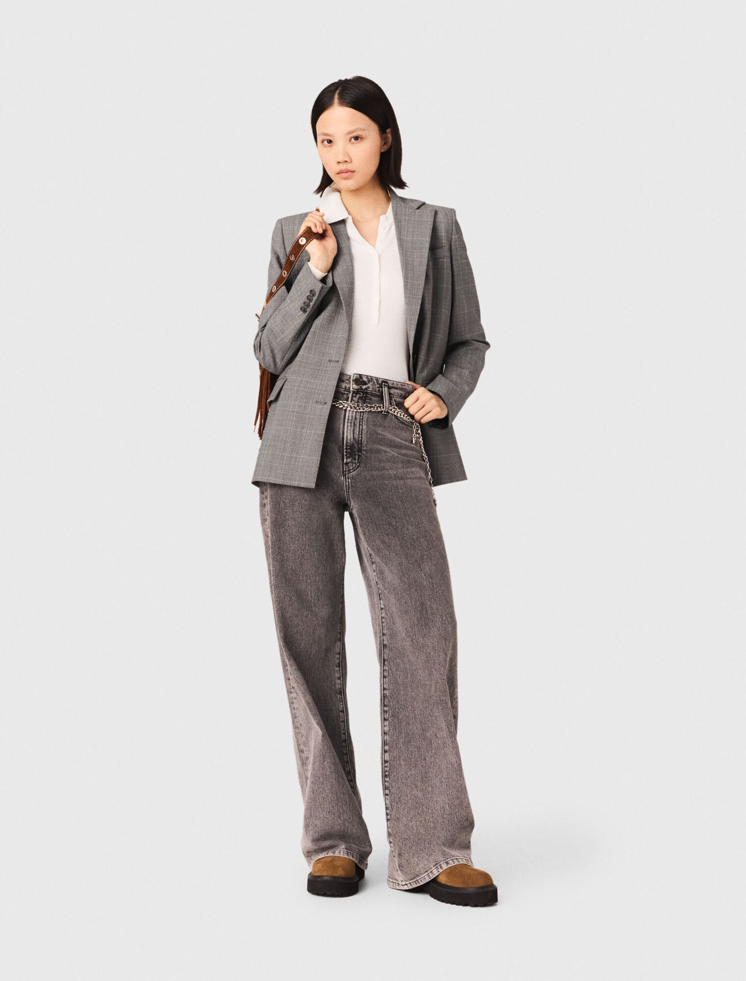 Wide-leg jeans with chain-link belt