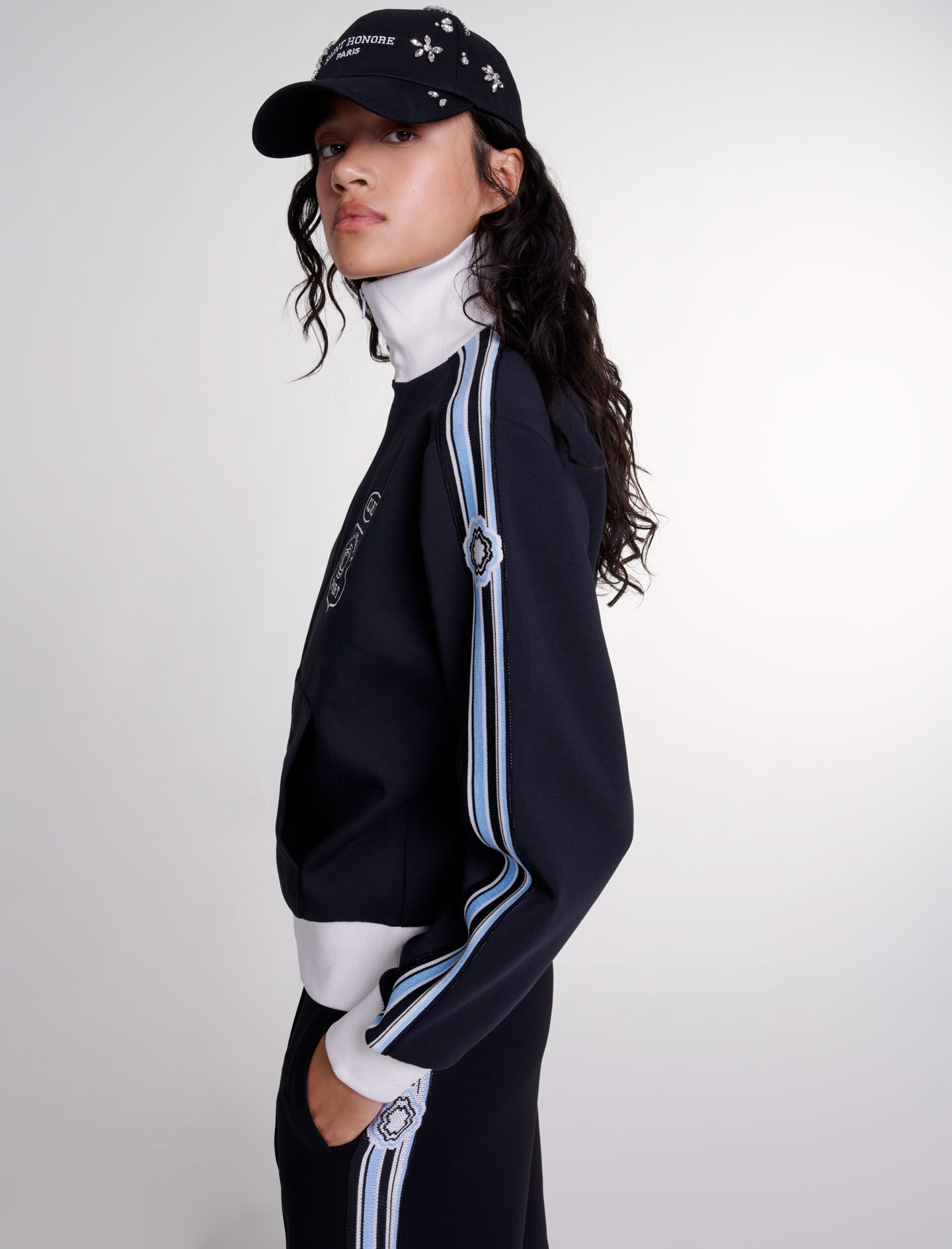 週末限定価格！transport　track jacket　black transport track jacket