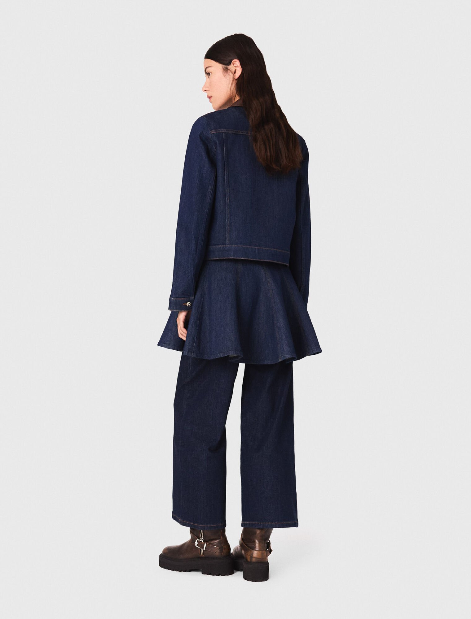 Veste en denim et col en faux cuir