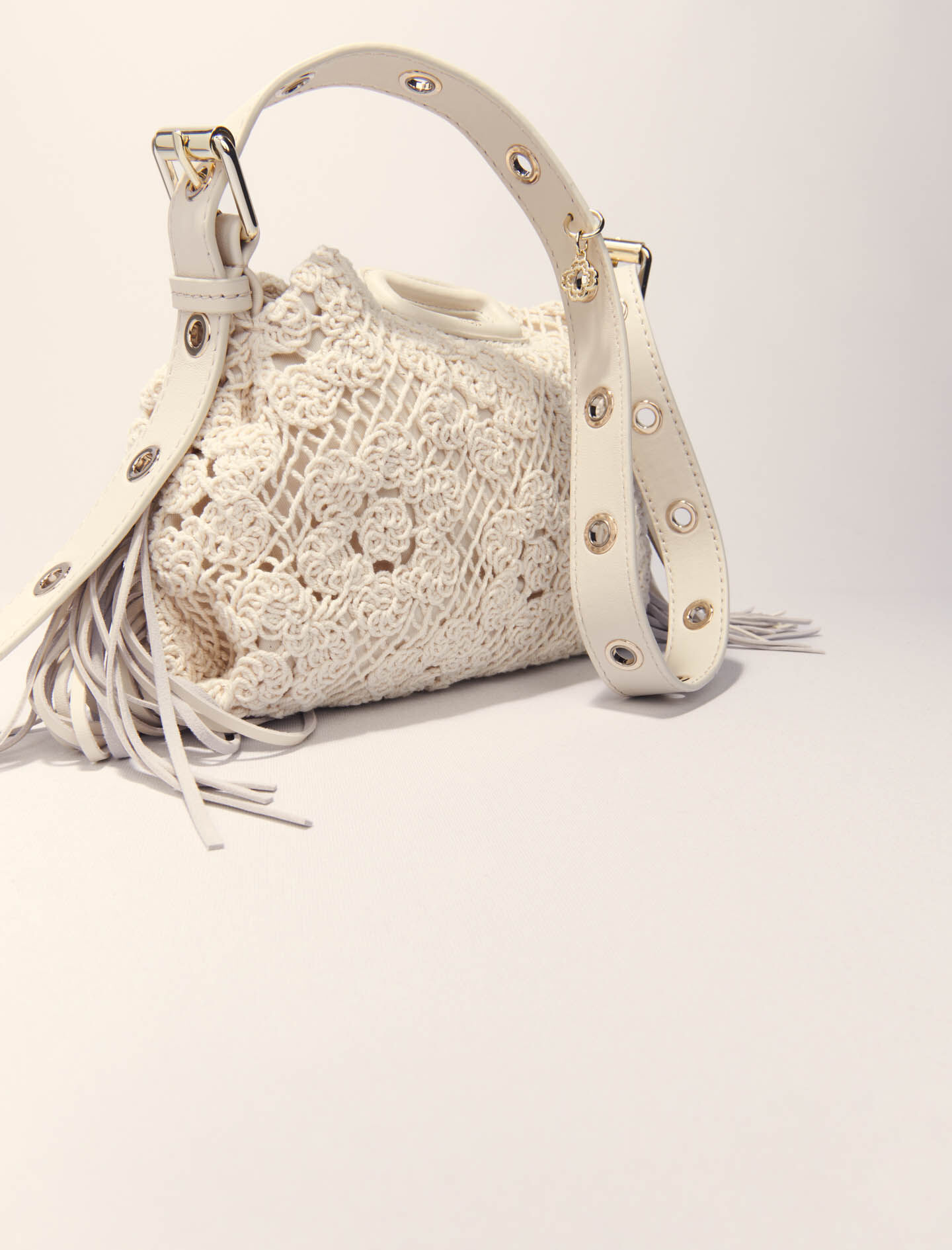 【3WAY仕様】MAJE フラワークロシェ ミニ MISS M バッグ Crochet-knit mini Miss M bag White For Women | Maje