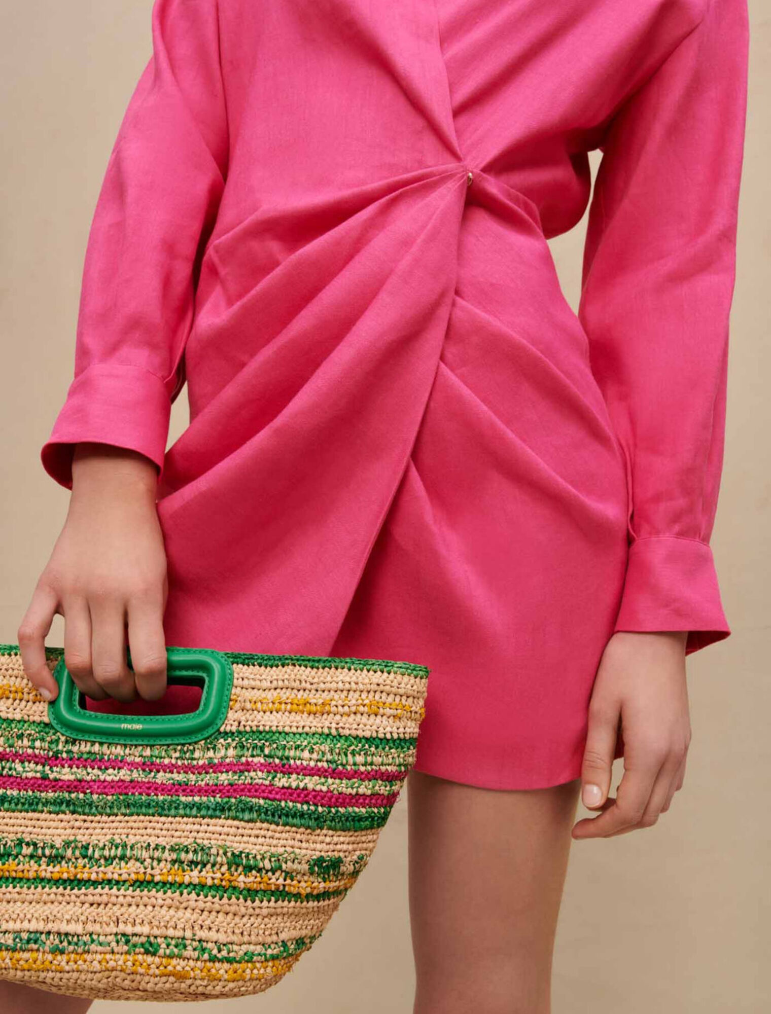 Robe courte drapée