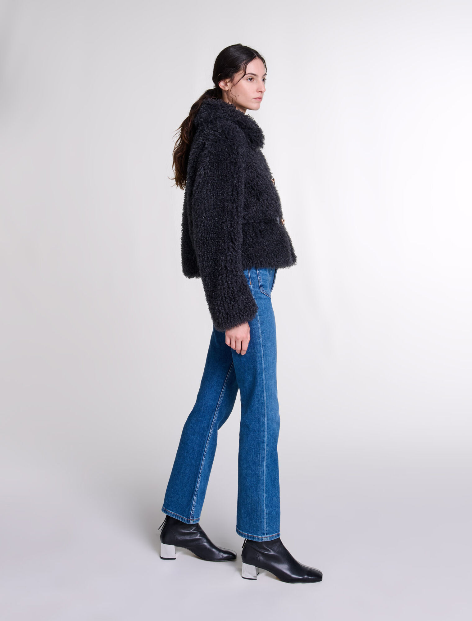 Manteau court en bouclette