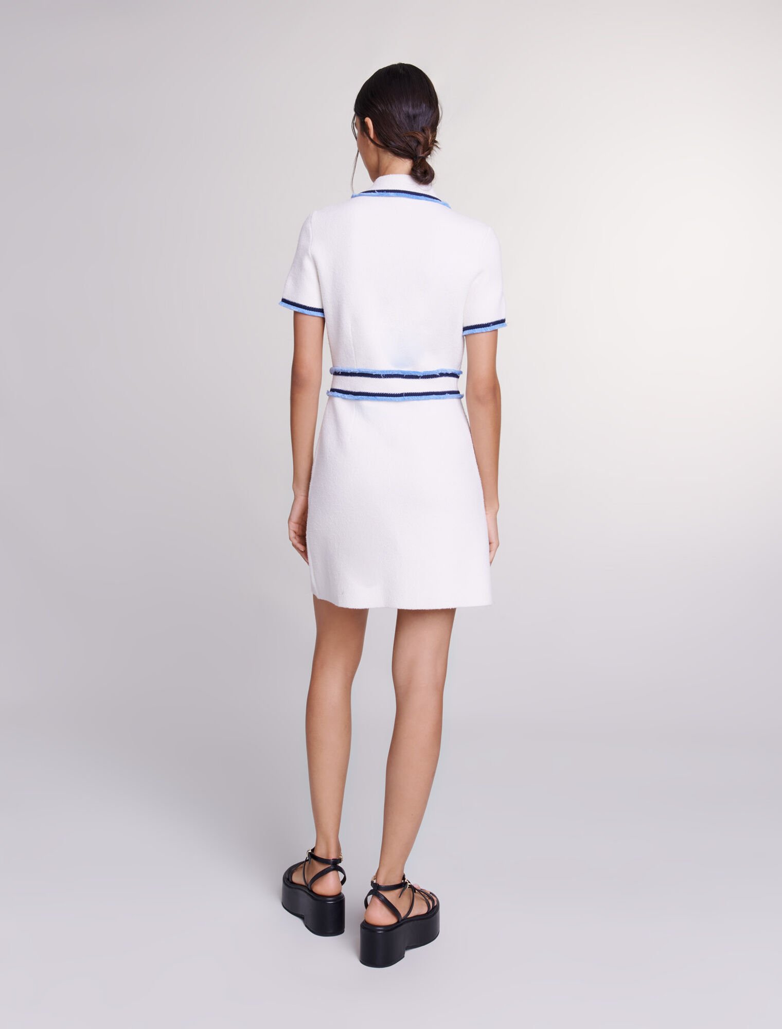 Robe courte en maille bouclette