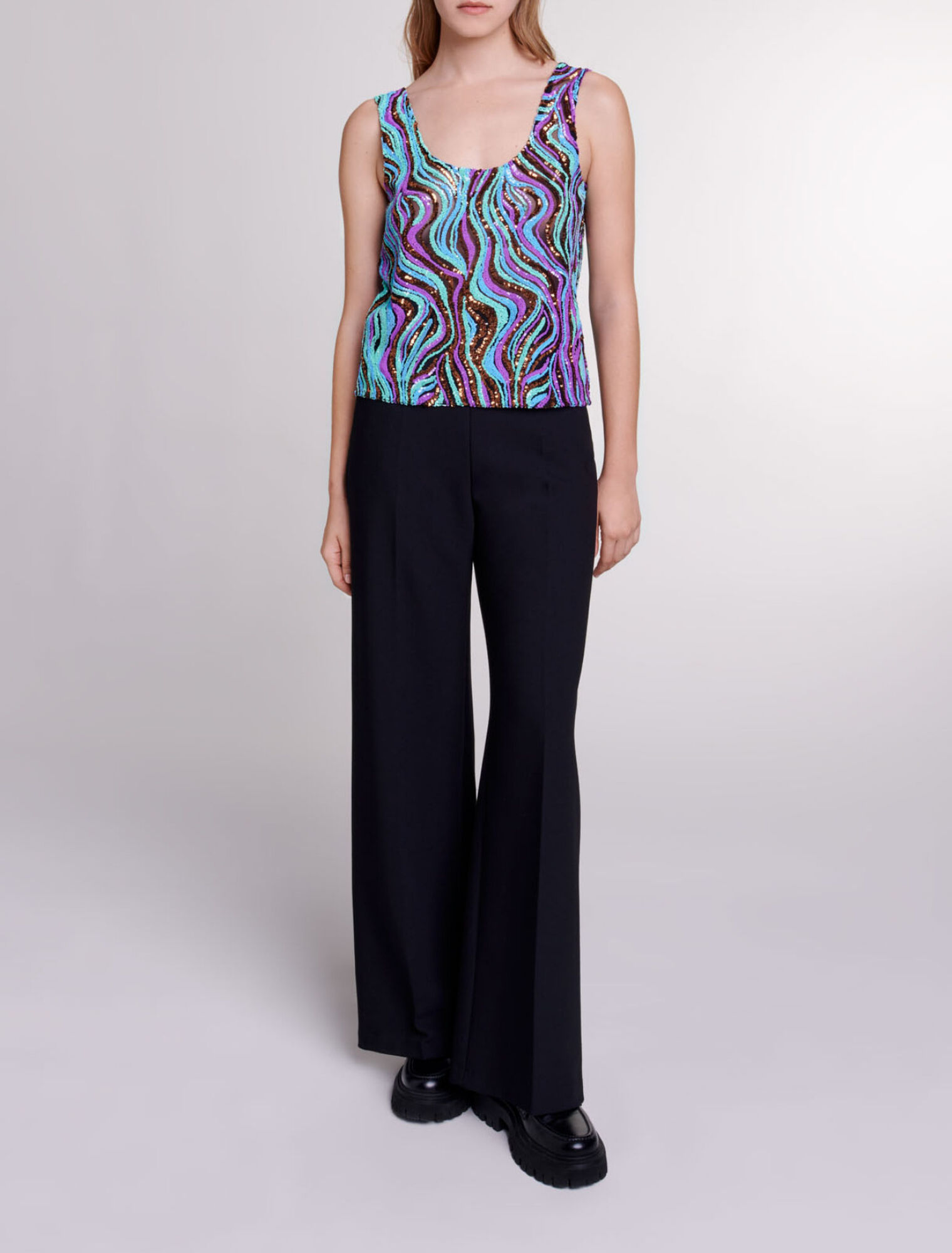 Top &agrave; sequins