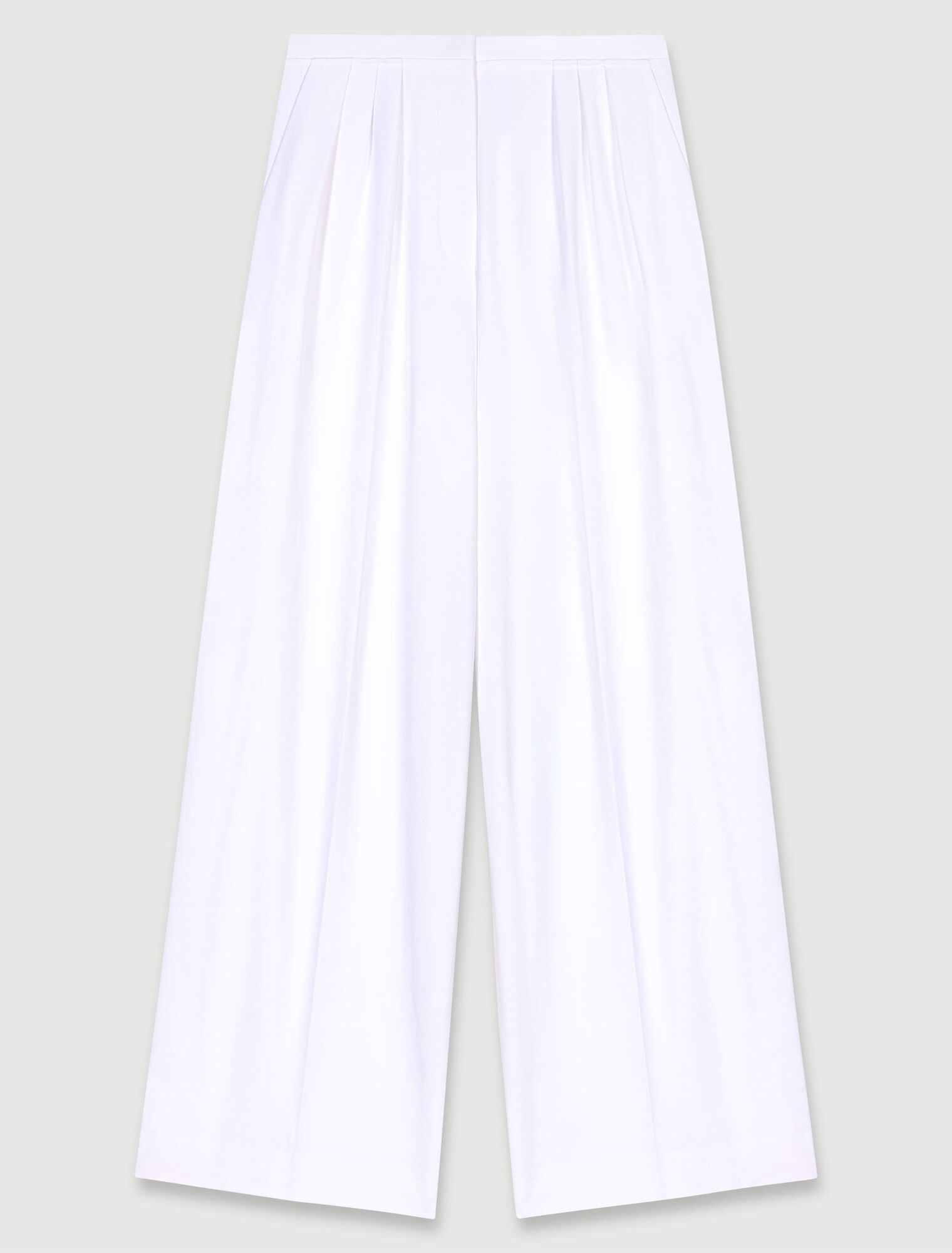 Wide-leg trousers