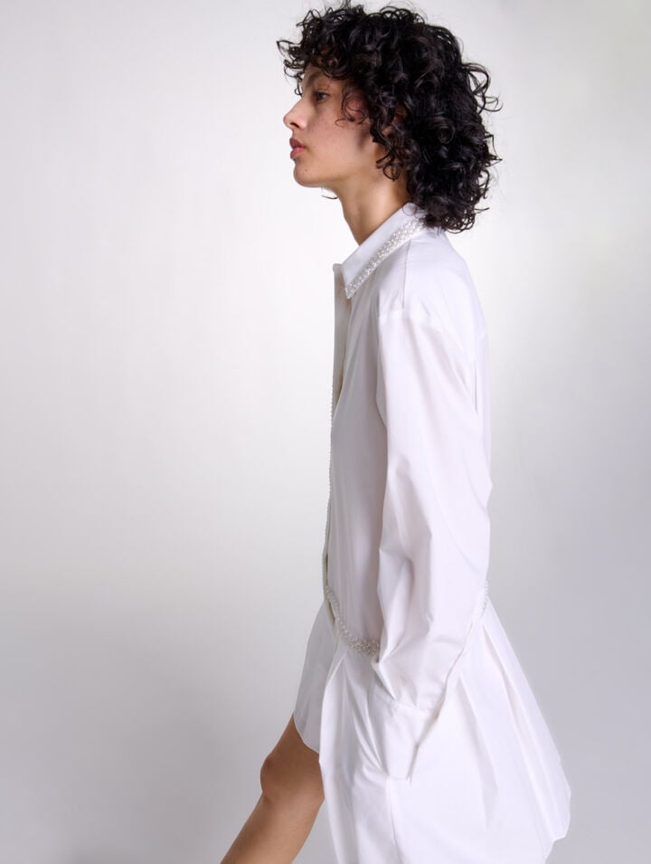Robe chemise orn&eacute;e de perles