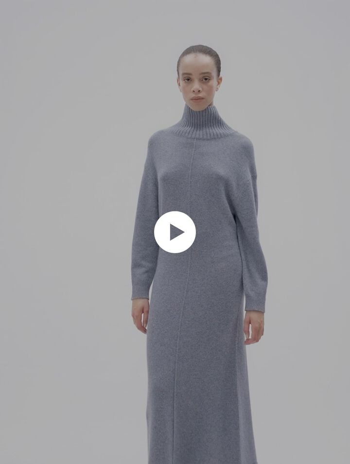 Robe longue en maille