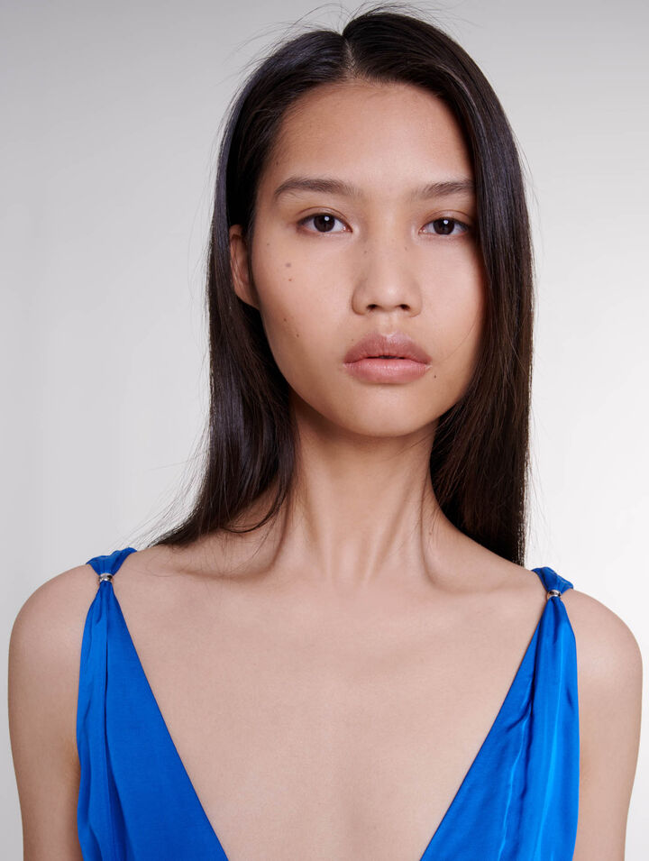 Robe satinée ajourée