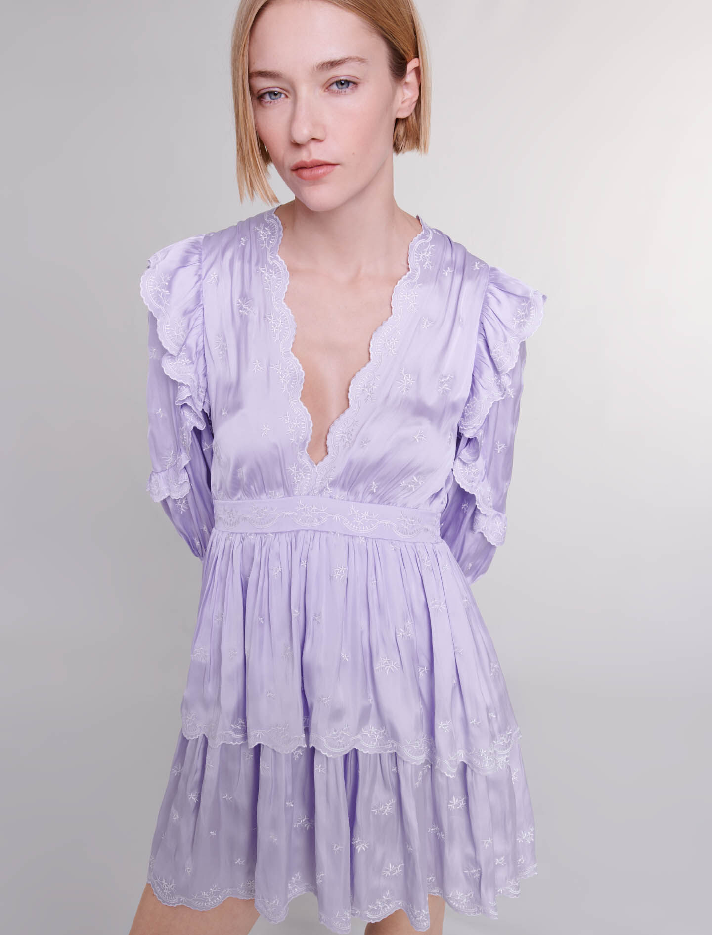 Short satin-look embroidered dress Purple For Women | Maje