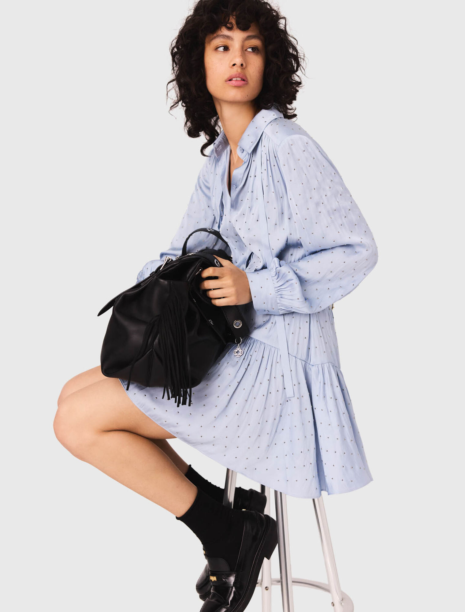 Robe chemise fluide à clous