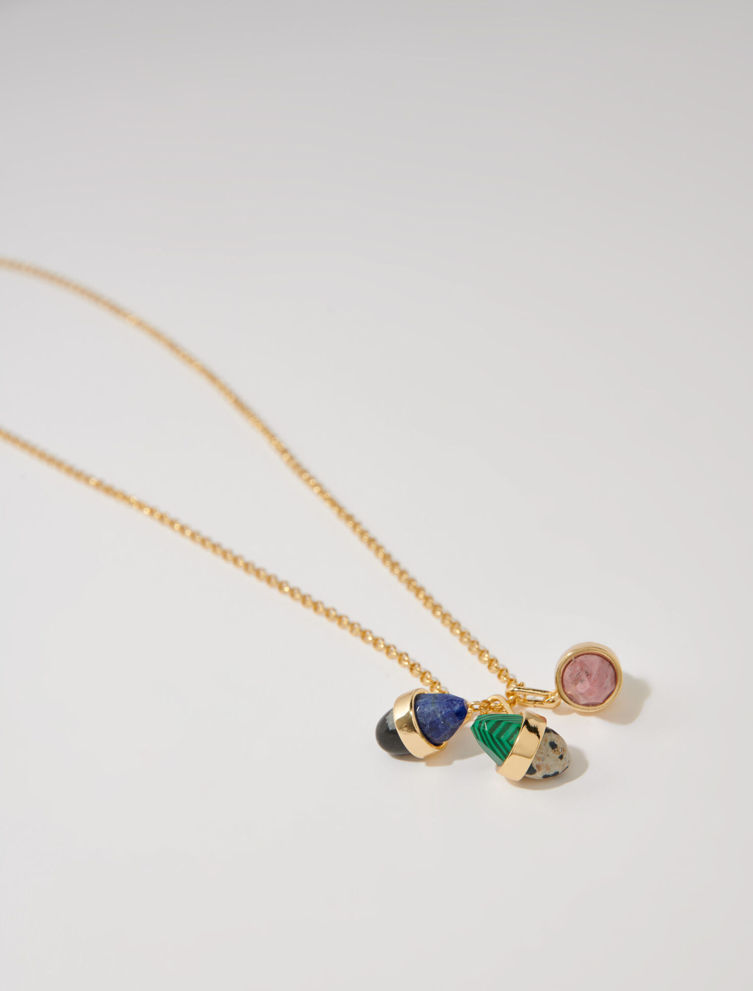 Collier chaîne à pendentifs