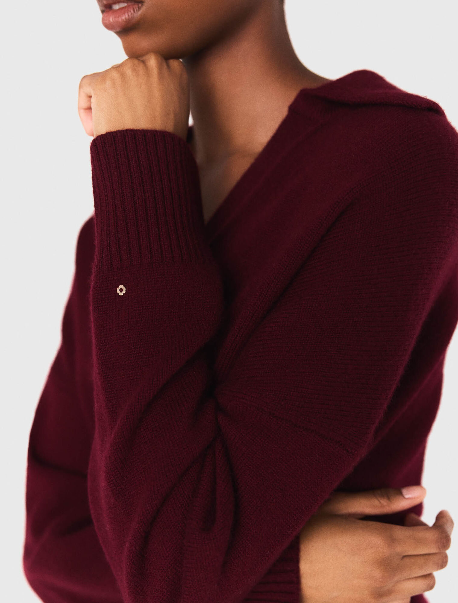 Open polo collar jumper