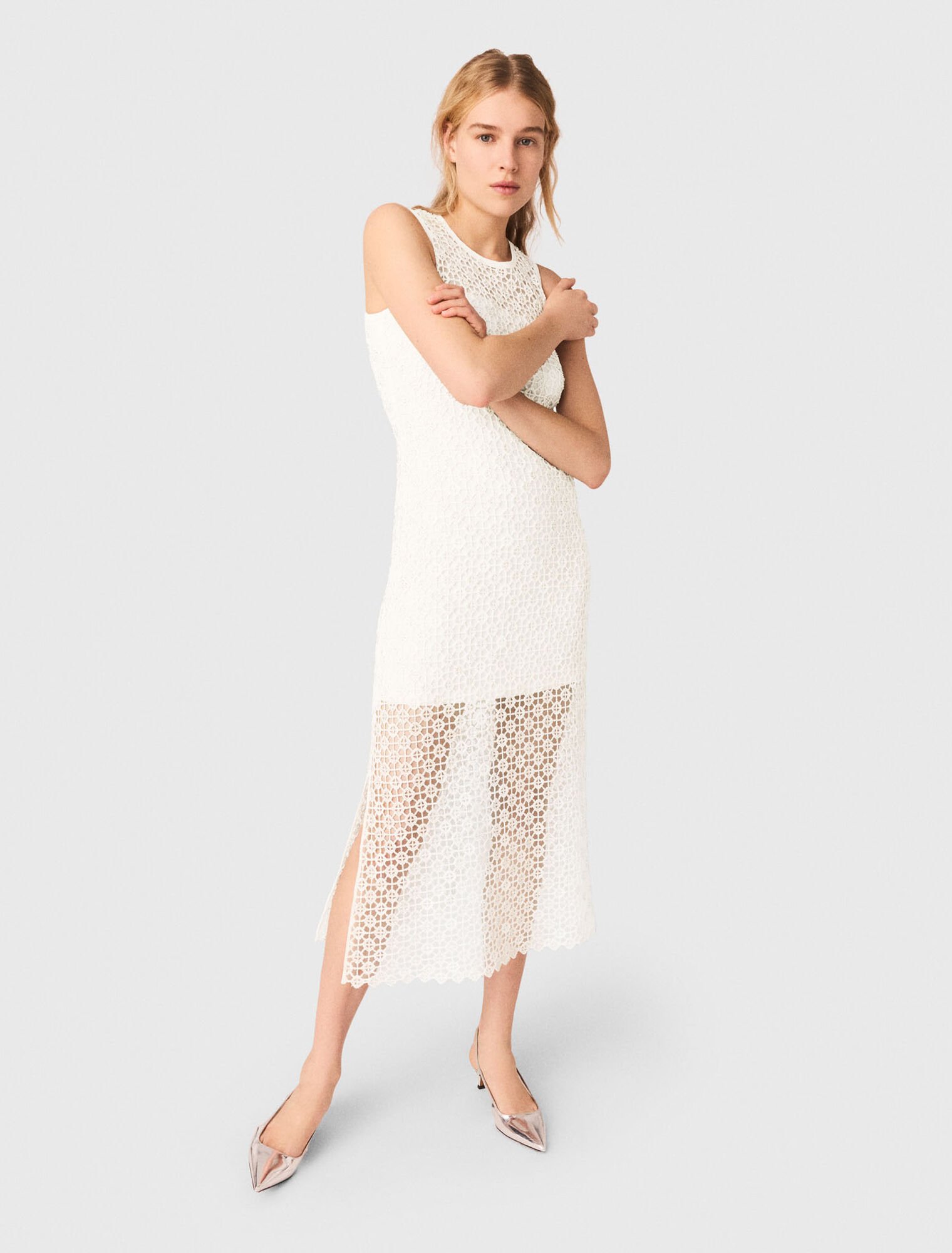 Robe longue en crochet et strass