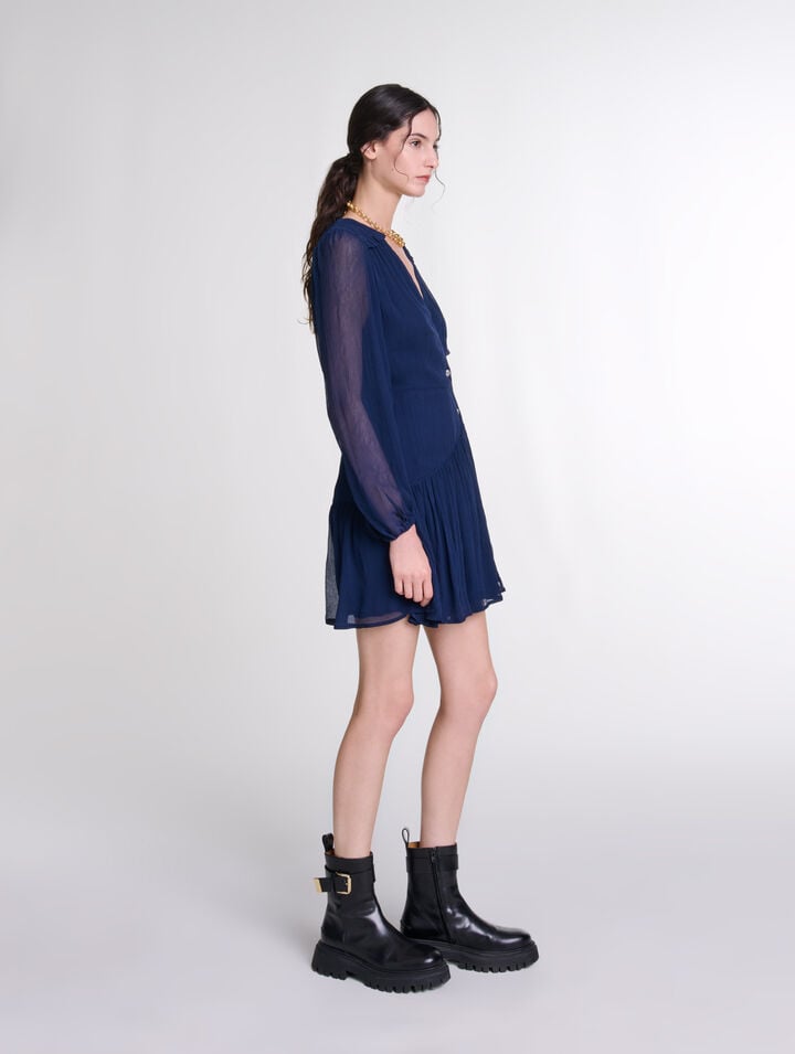 Robe courte volant&eacute;e