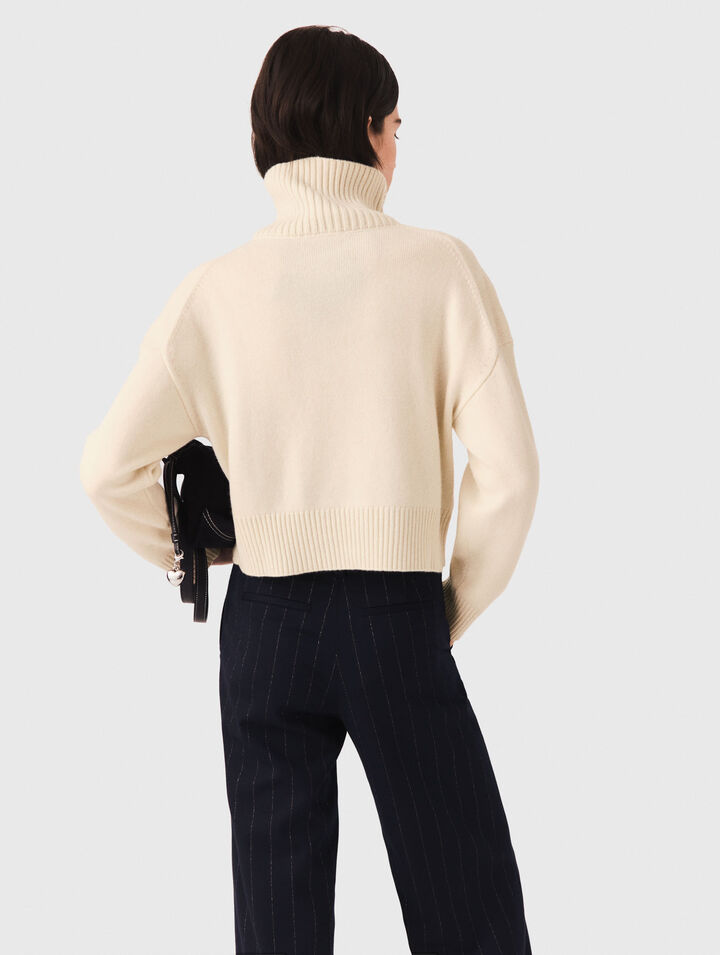 High-neck cashmere jumper