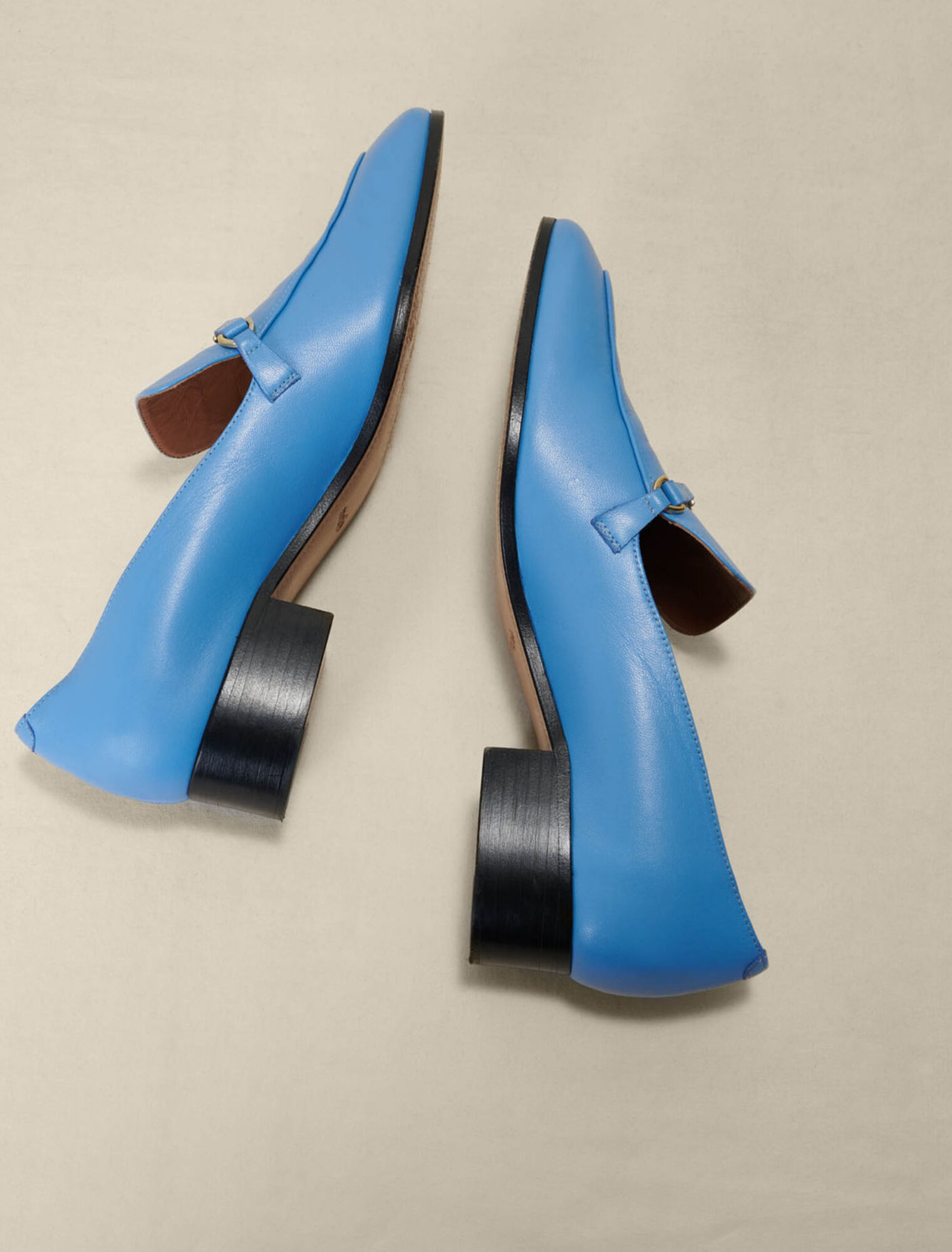 Mocassins en cuir
