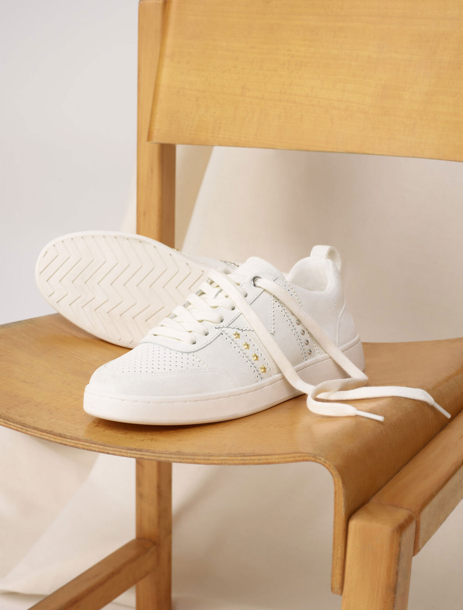 Sneakers cloutées 