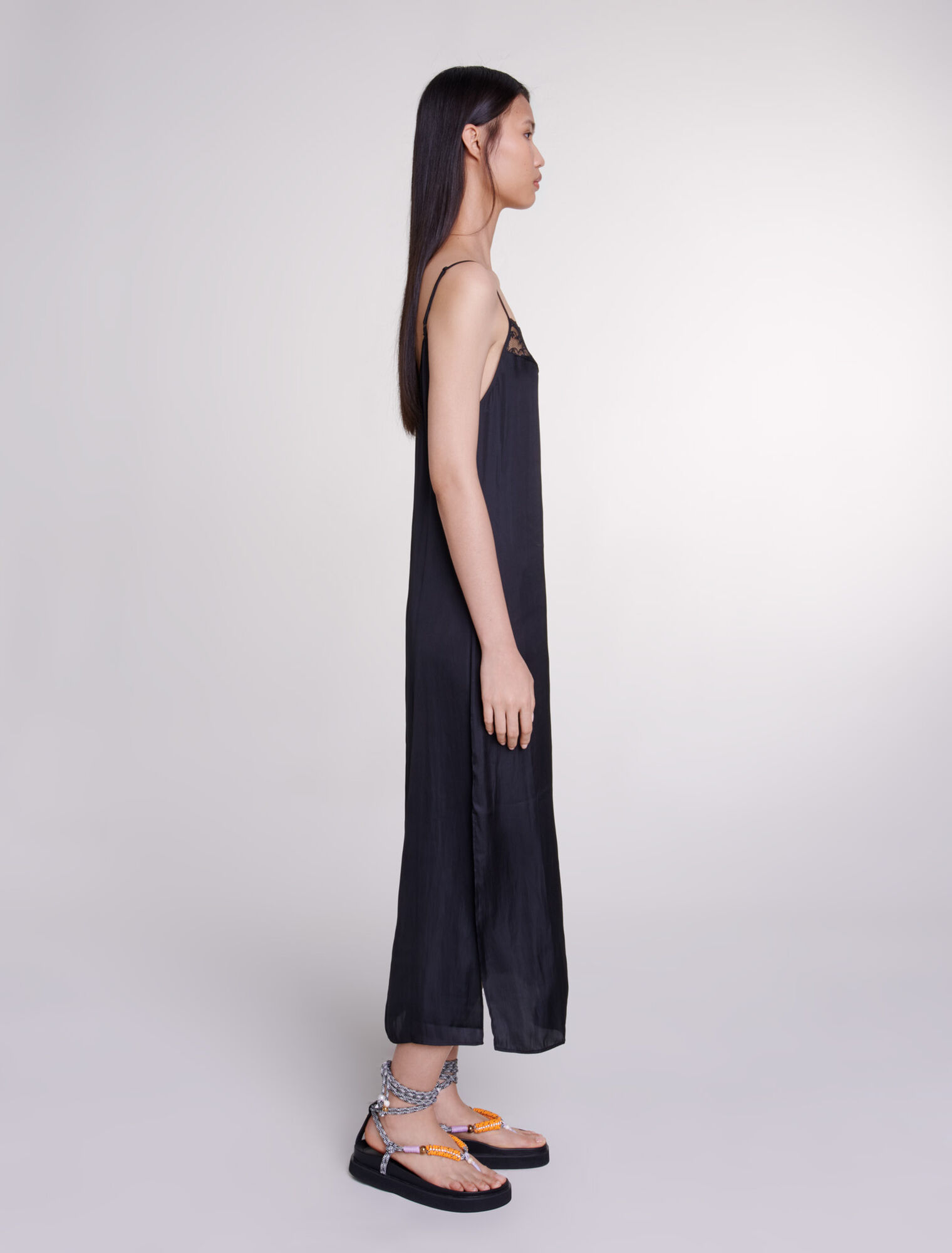 Robe longue en satin
