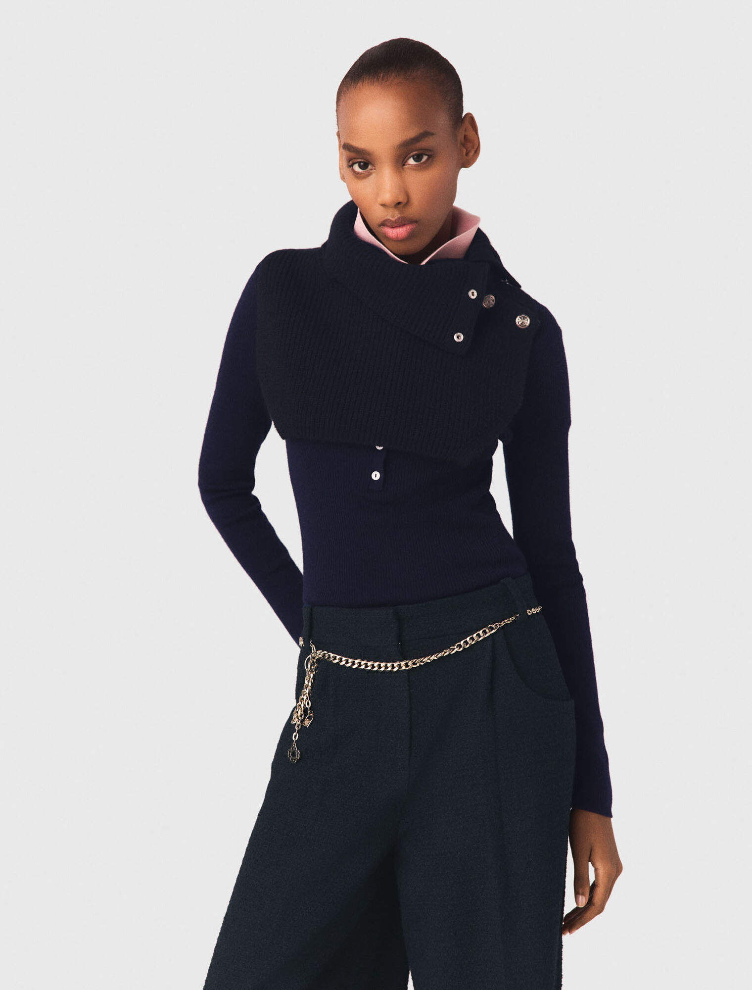 Button-up wool mix collar wrap