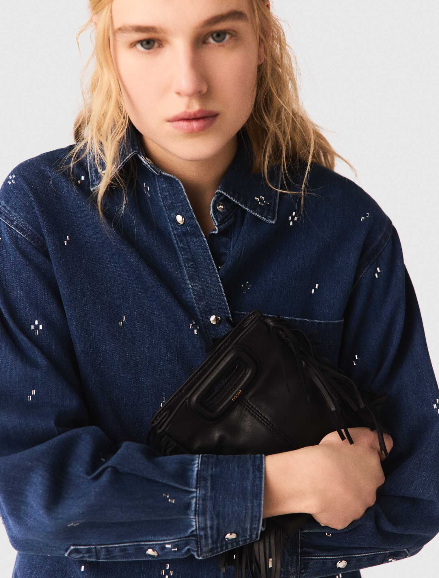 Chemise en denim strass&eacute;