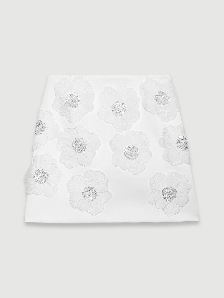 Jupe à fleurs perlées en satin