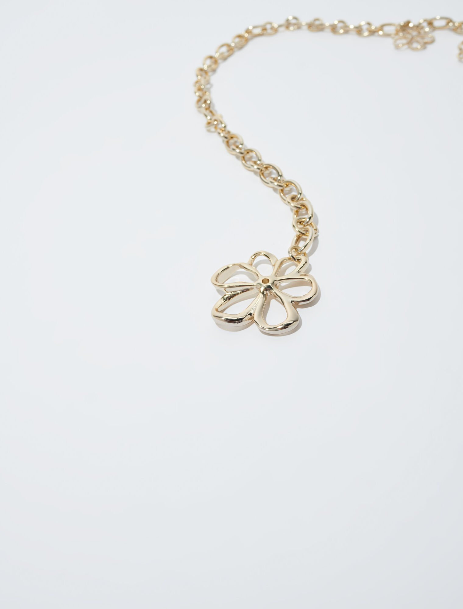 Chain belt with flowers