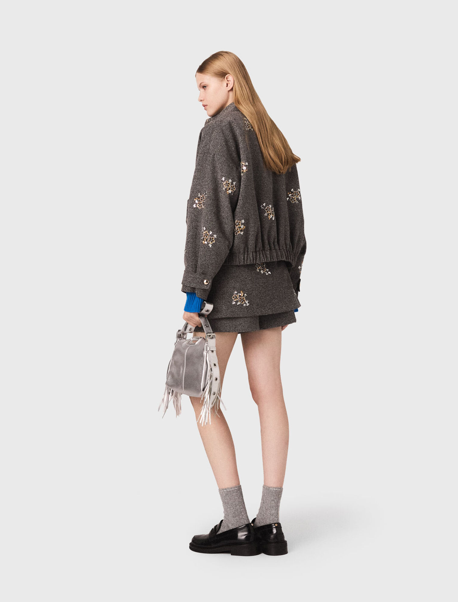 Short avec broderie florale