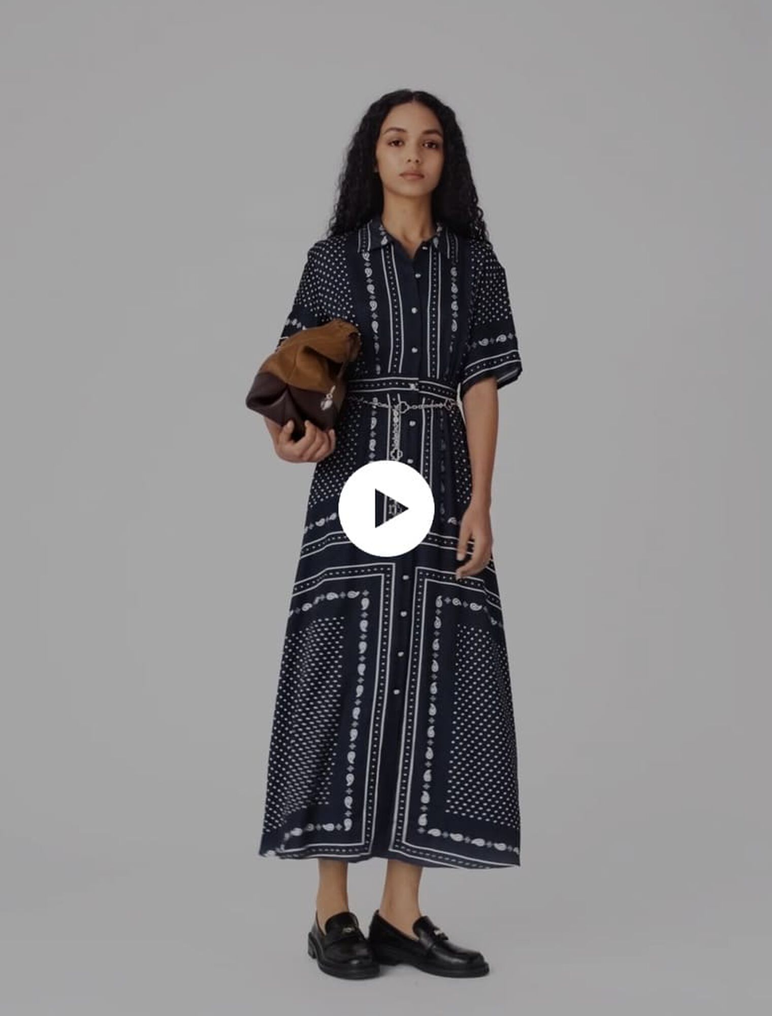 Robe longue fluide imprim&eacute;e