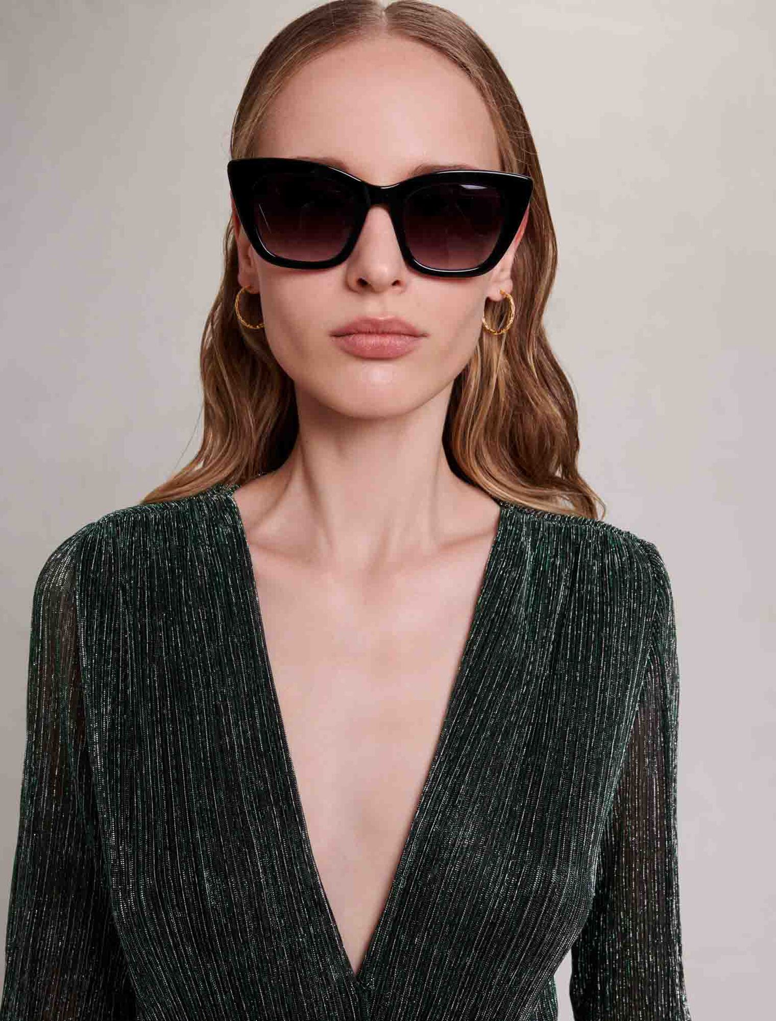 Robe en matière lurex stretch à volants