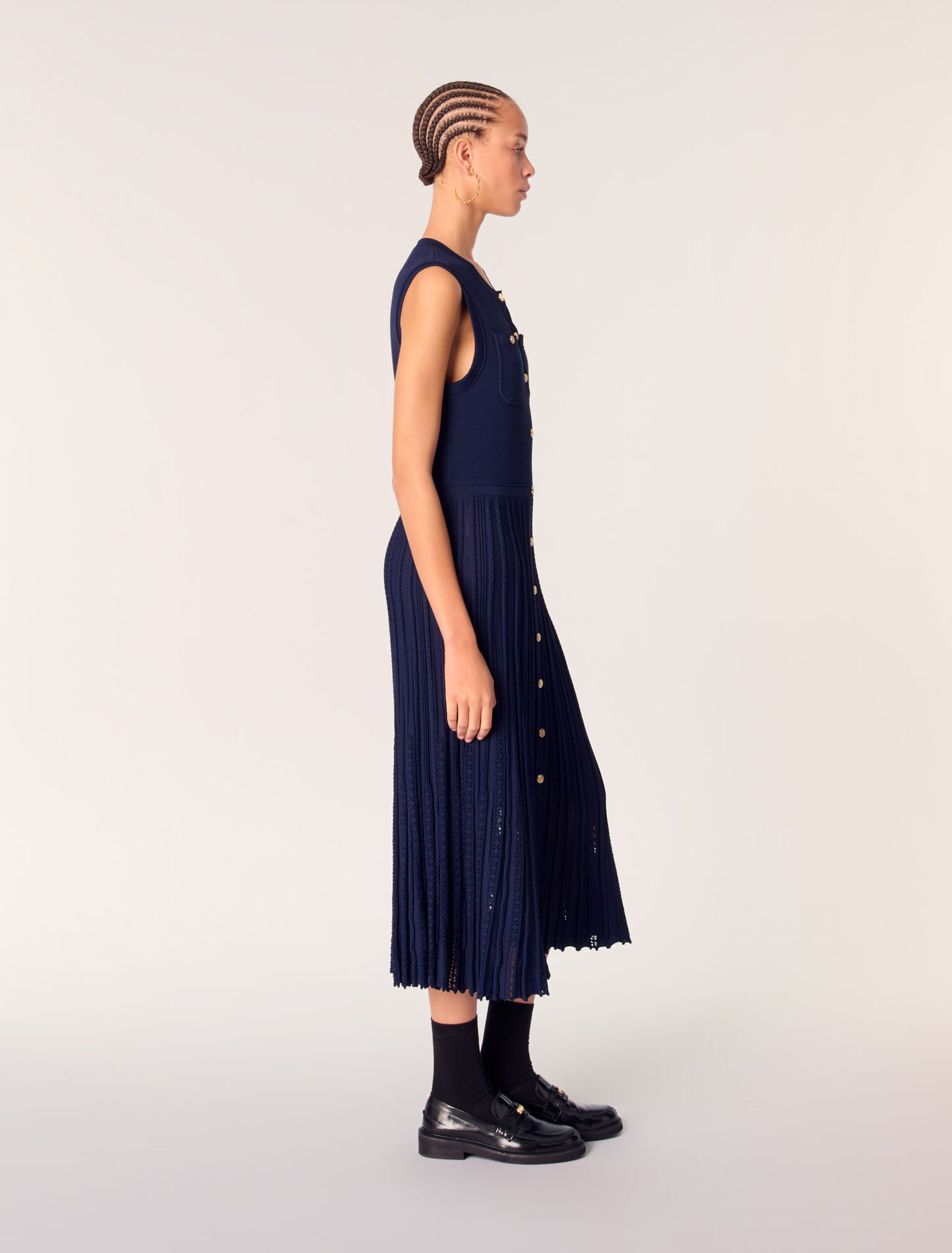 Robe longue plissée en maille