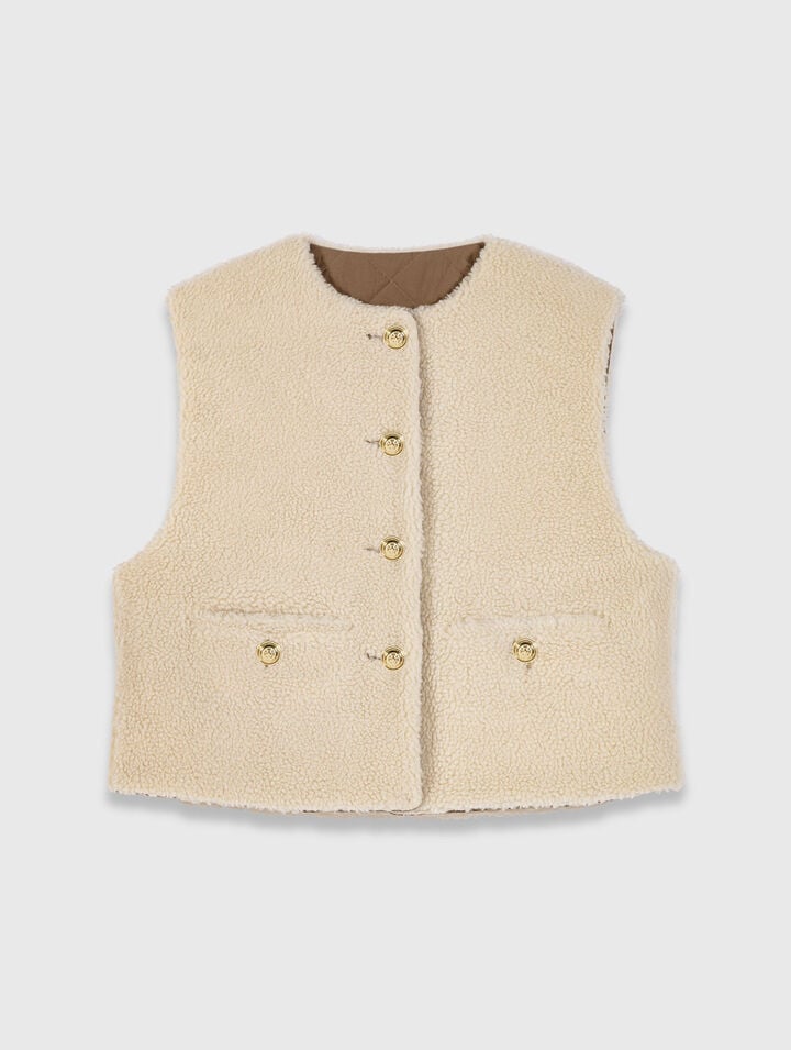 Short sleeveless puffer jacket