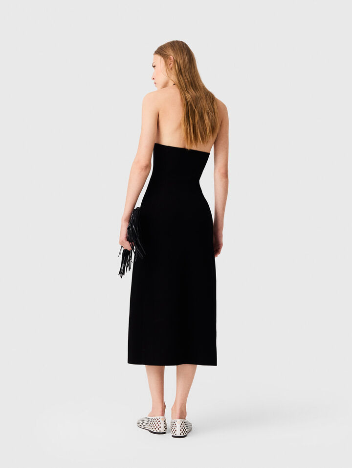 Robe &agrave; d&eacute;tails bijoux floraux