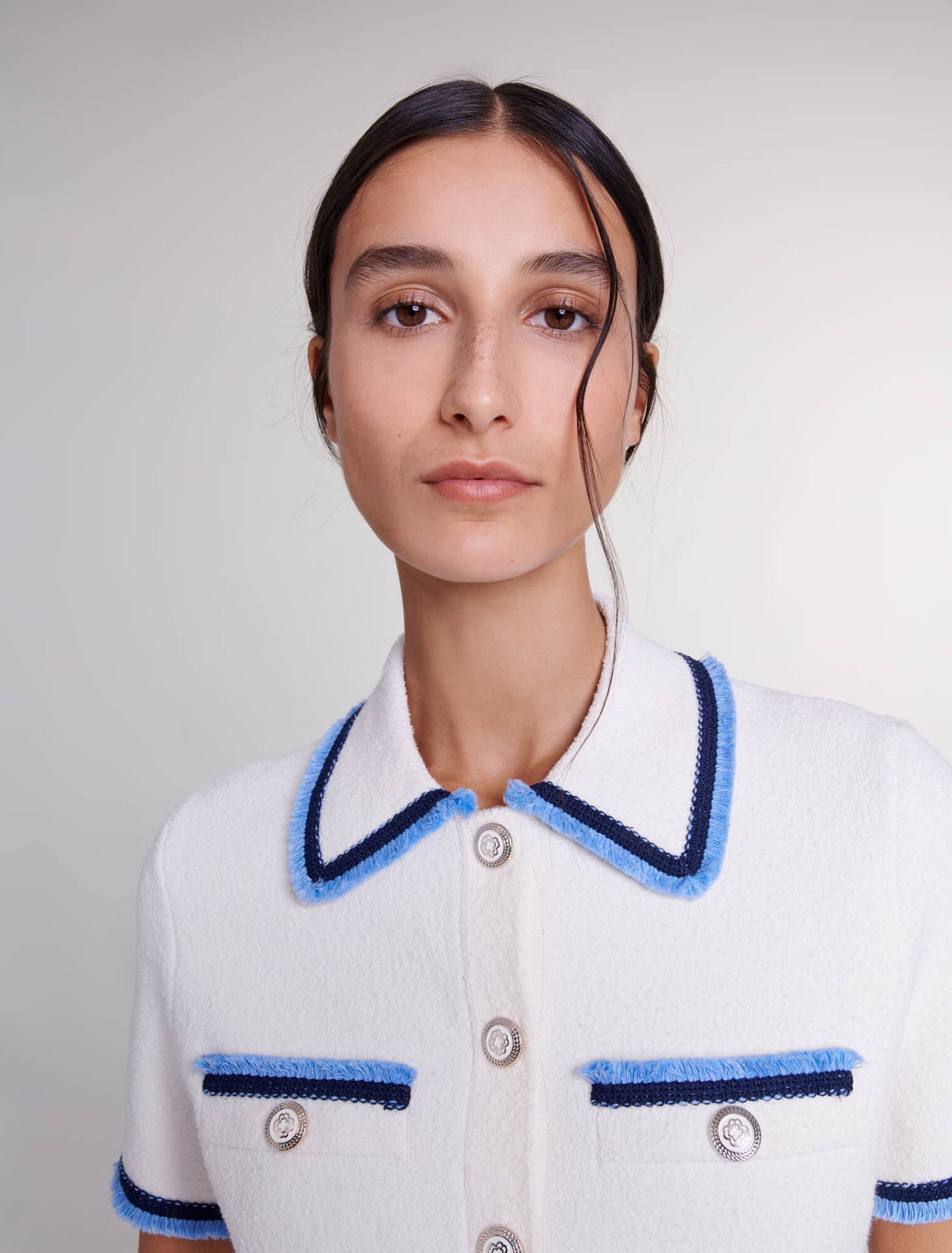 Robe courte en maille bouclette