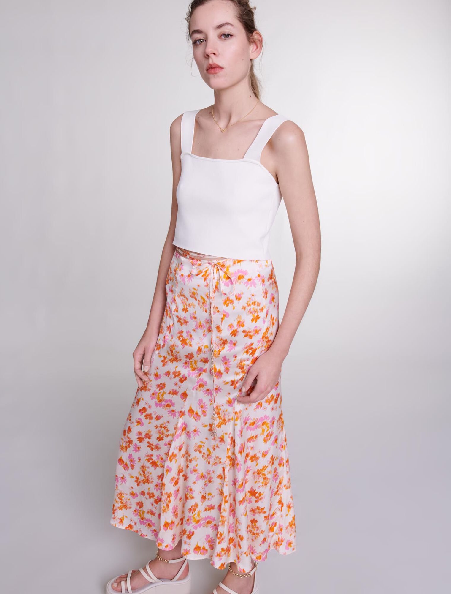 Satin-effect floral skirt