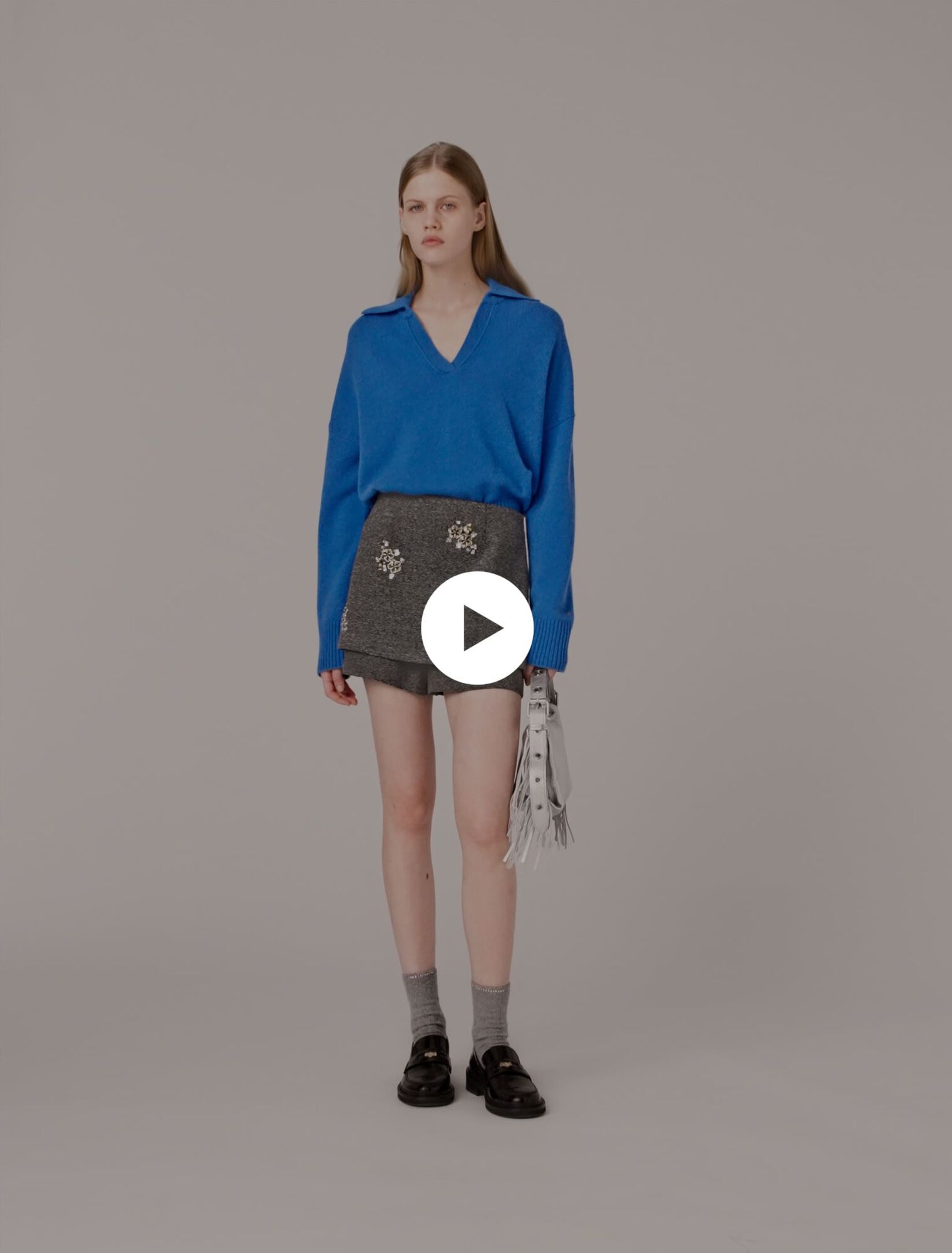 Short avec broderie florale