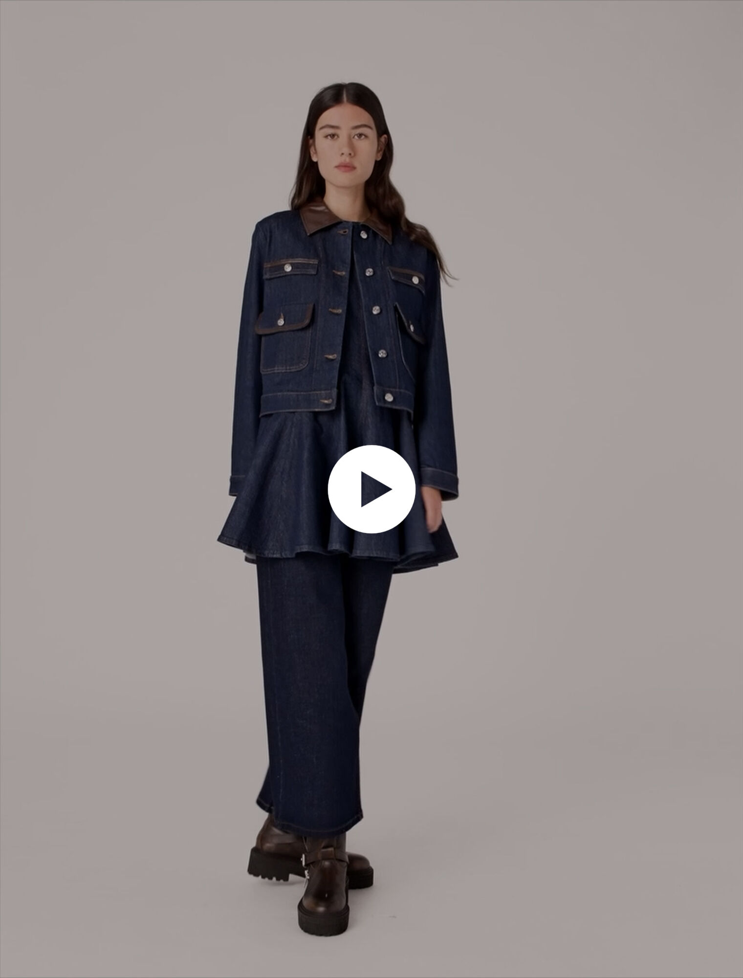 Veste en denim et col en faux cuir