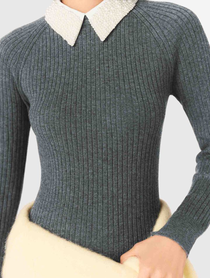 Beaded-collar short knit dress