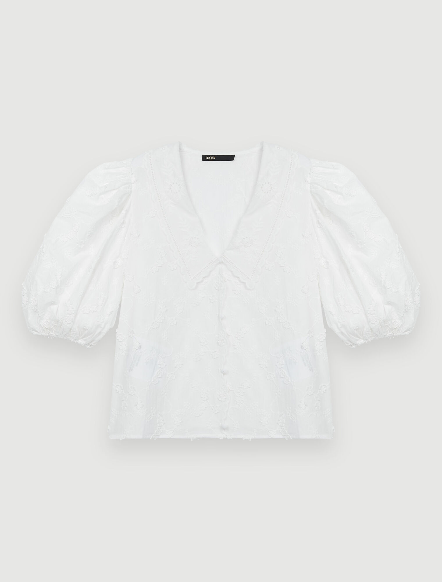 White shirt, embroidered cotton collar 