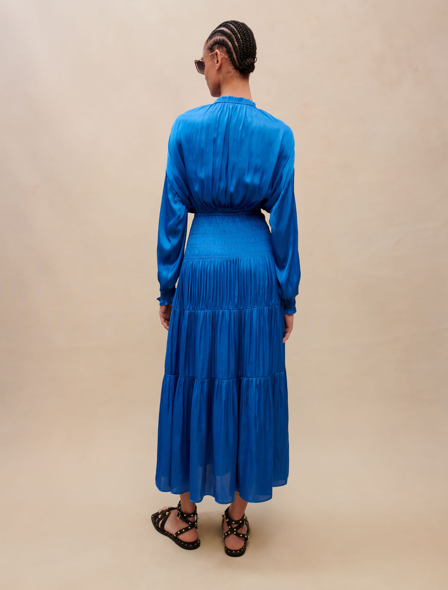 Robe longue satinée