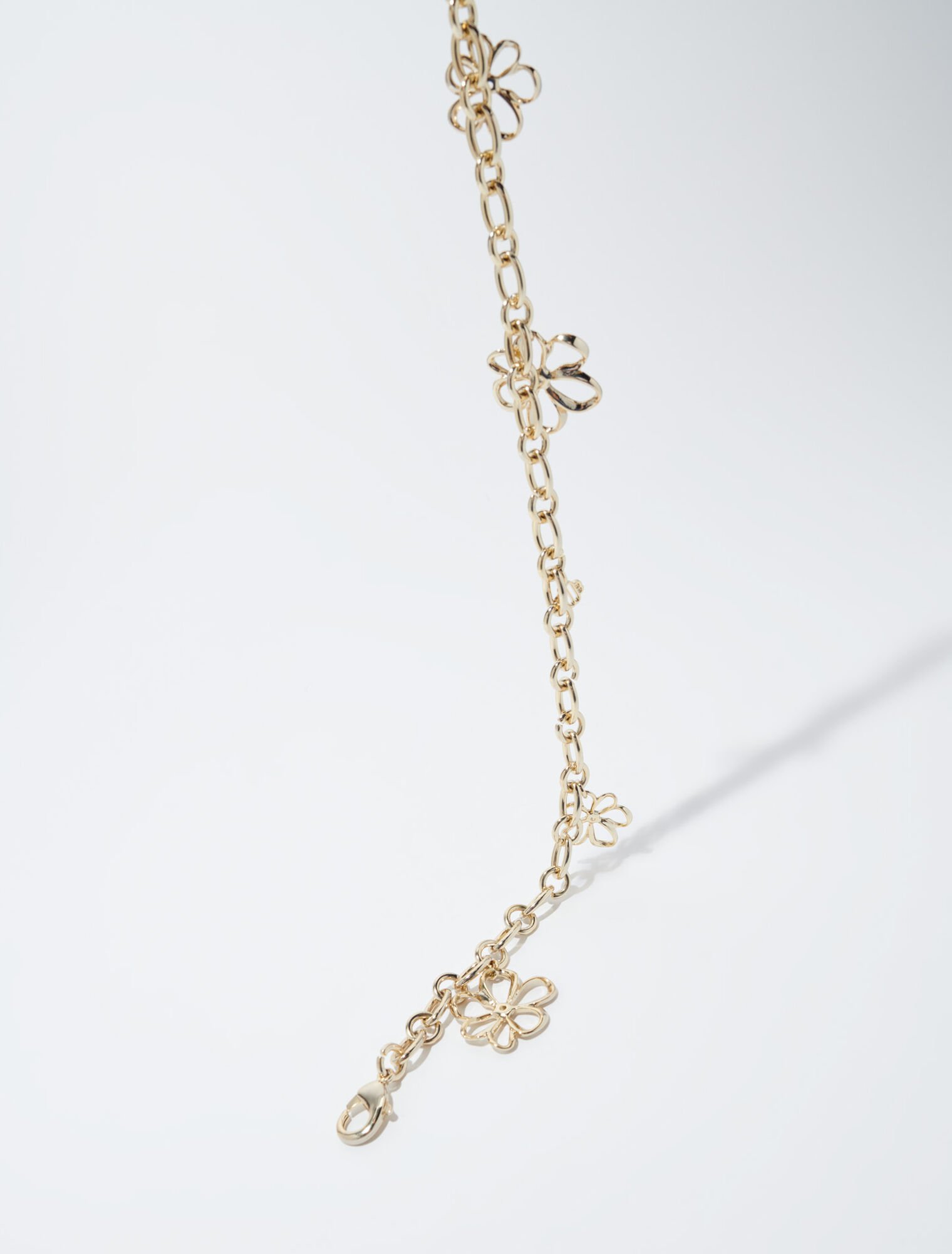 Chain belt with flowers