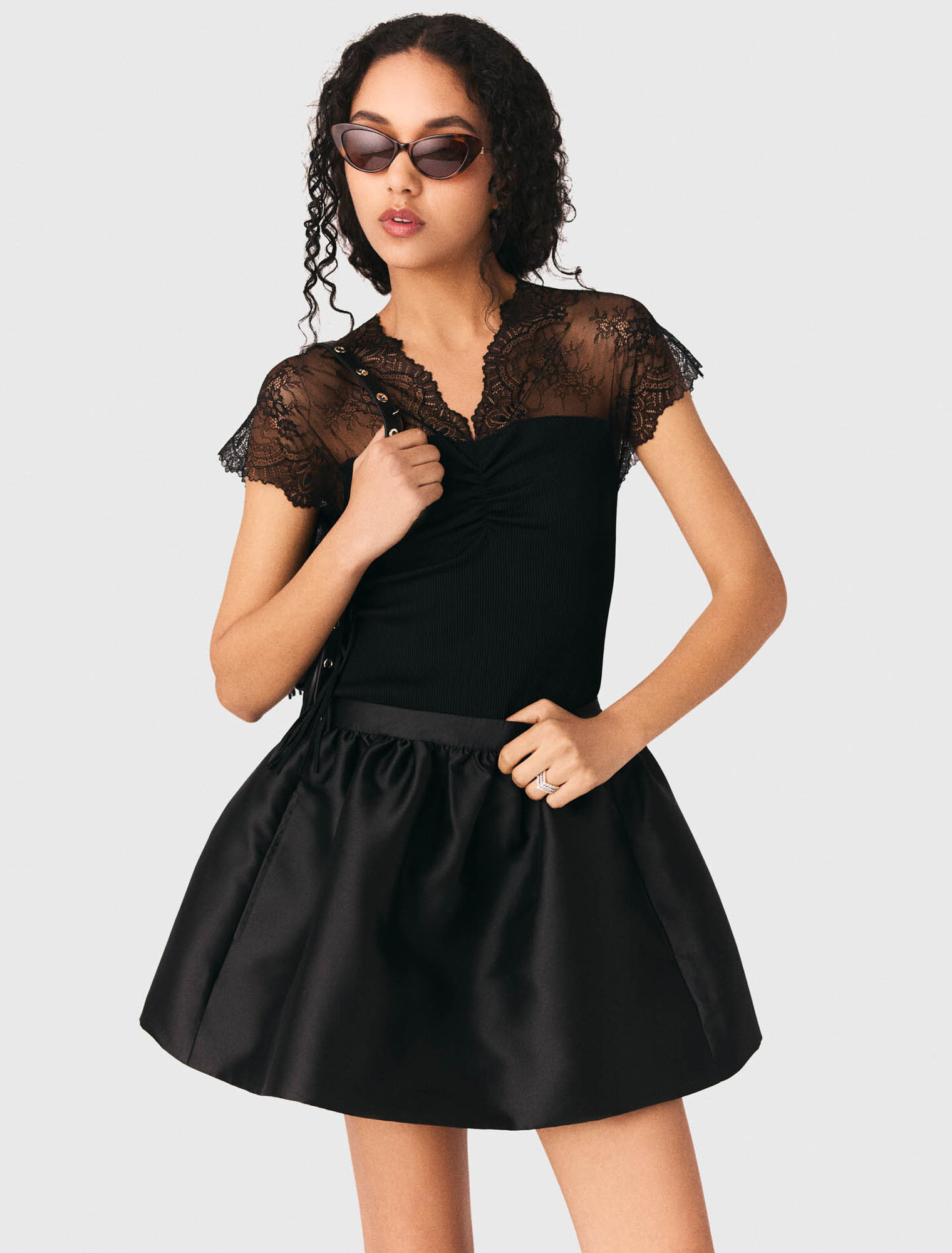 Top en jersey incrust&eacute; de dentelle