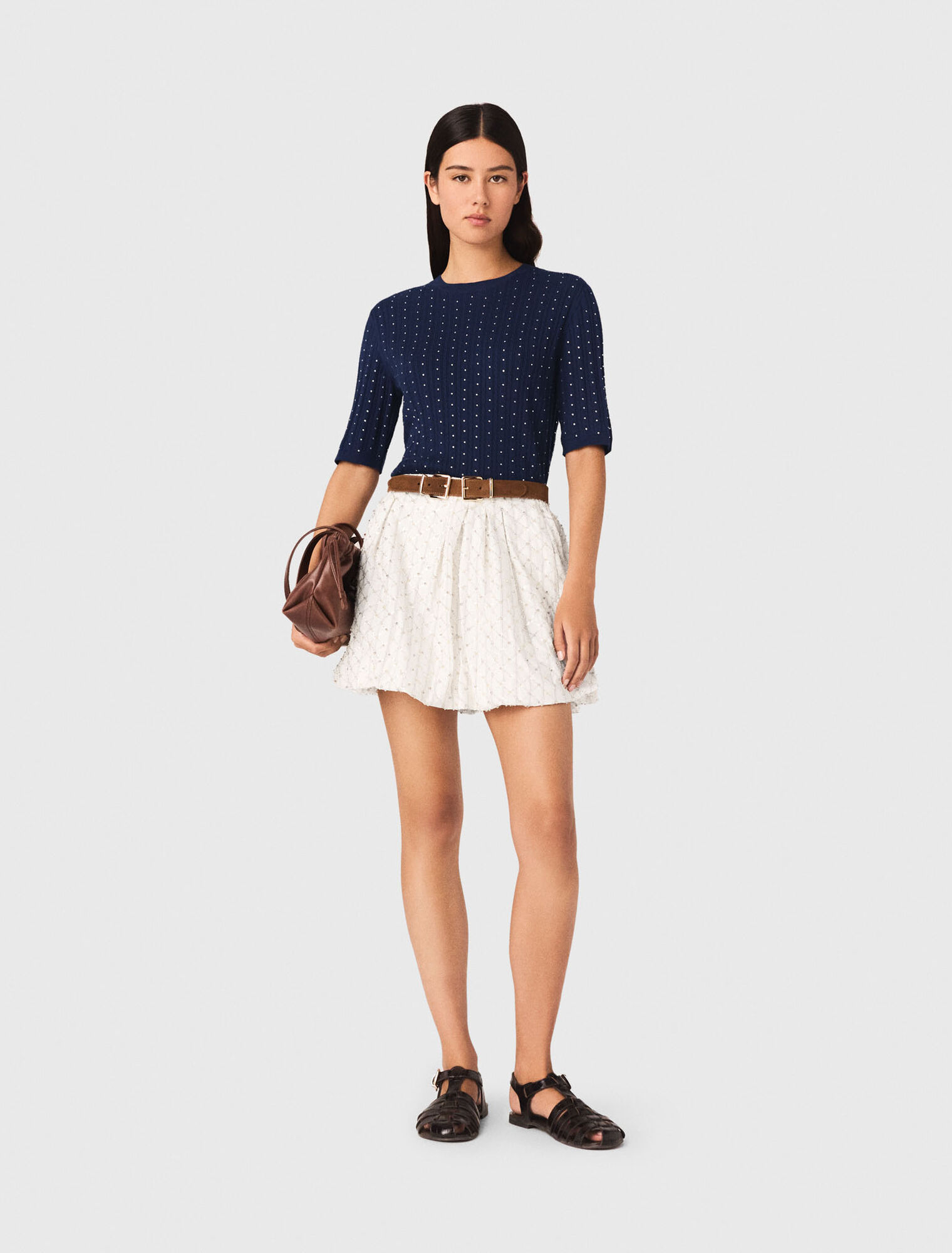 Round-neck rhinestone jumper