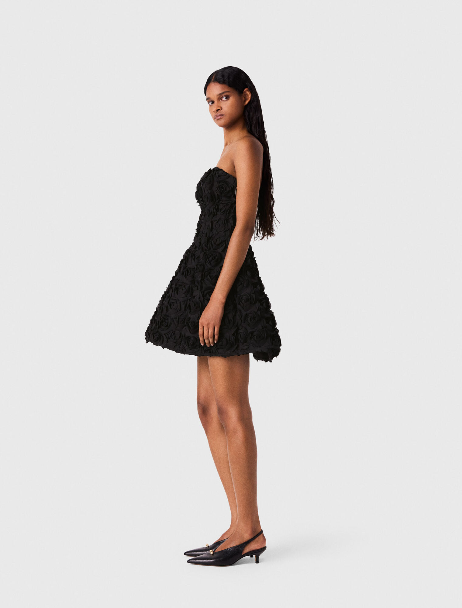 Strapless dress with flowers