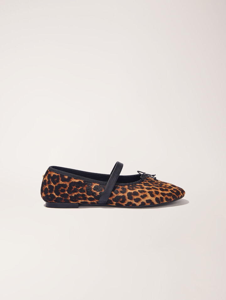 Ballerine en cuir effet léopard