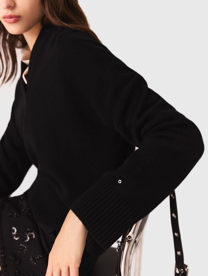 Open polo collar jumper