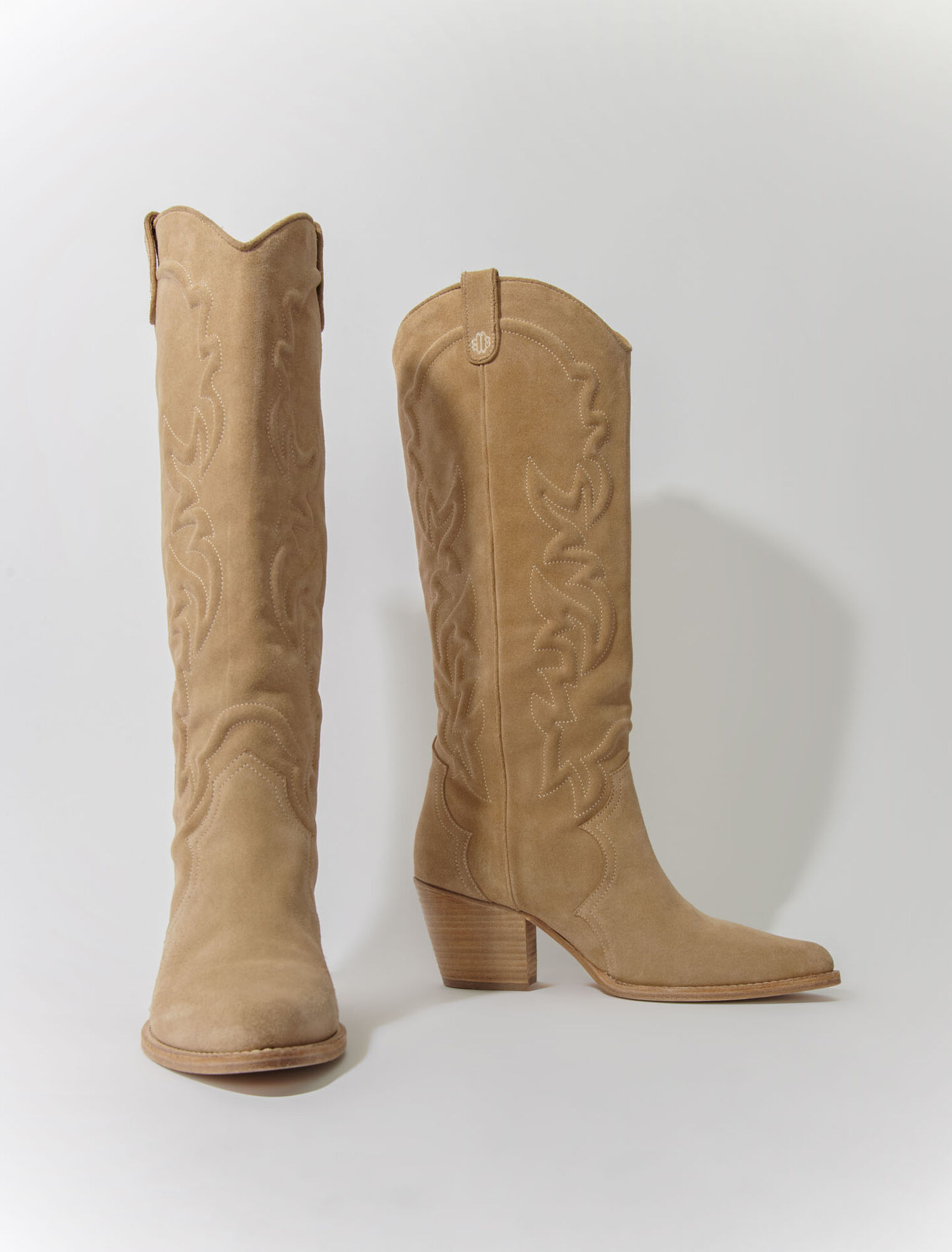 Bottes santiags en cuir brodé