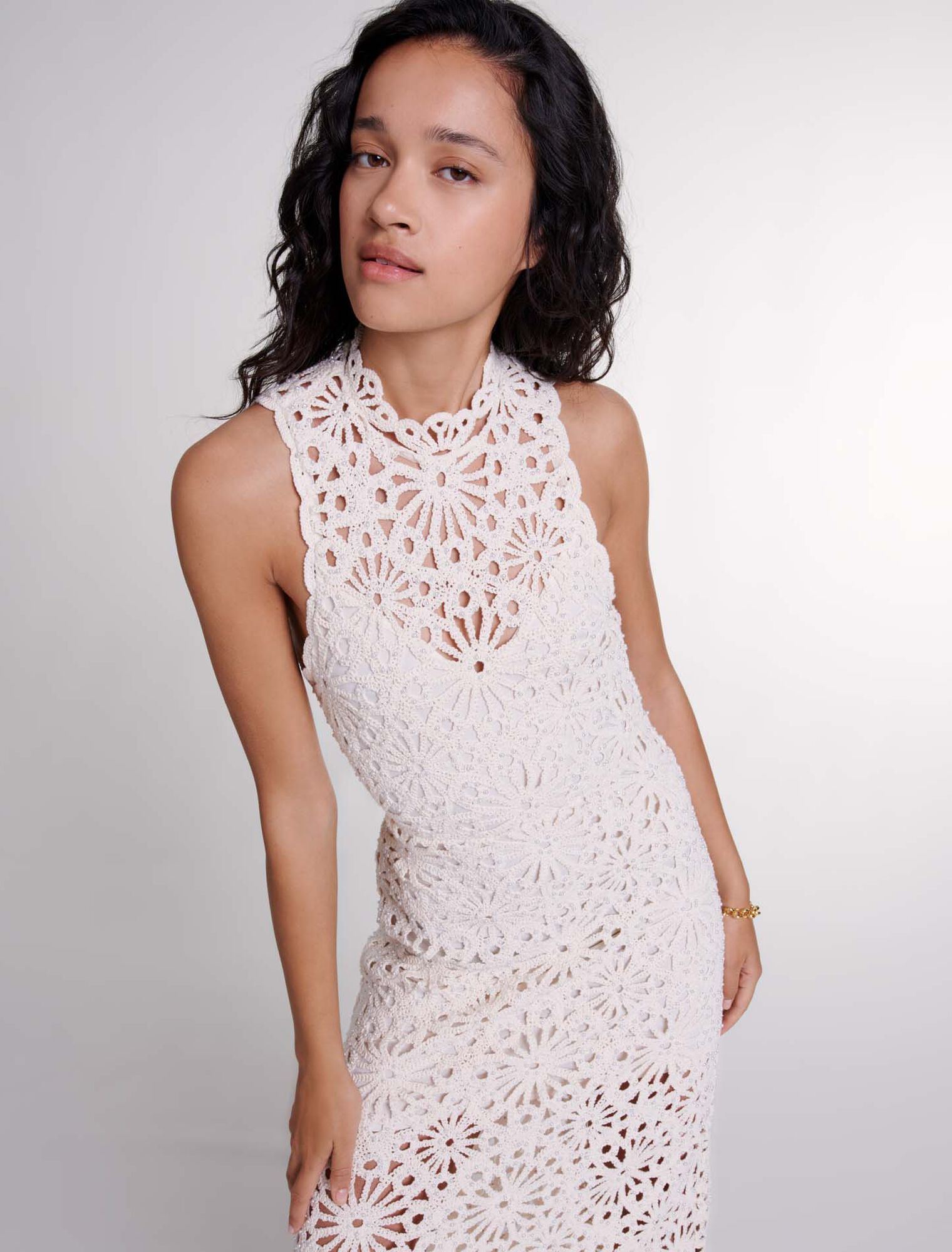 Robe longue en crochet perlé