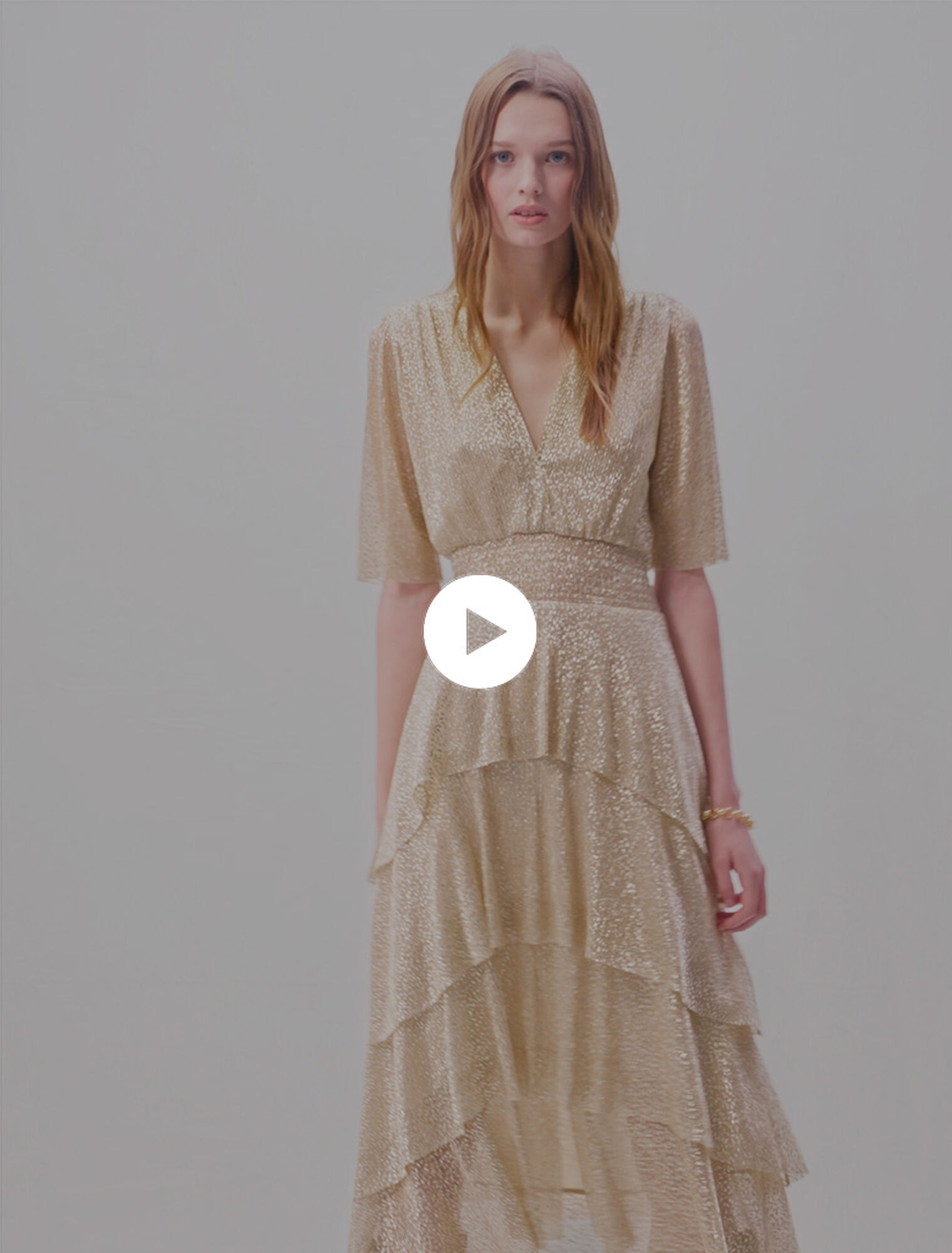 Robe scintillante à volants