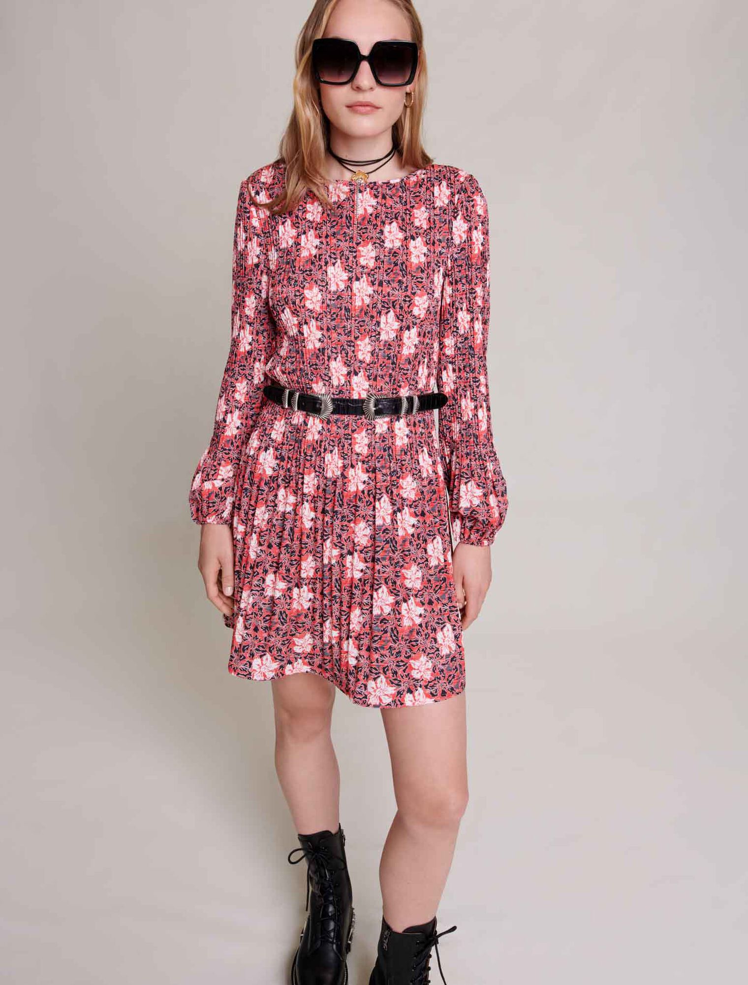 Robe courte à fleurs